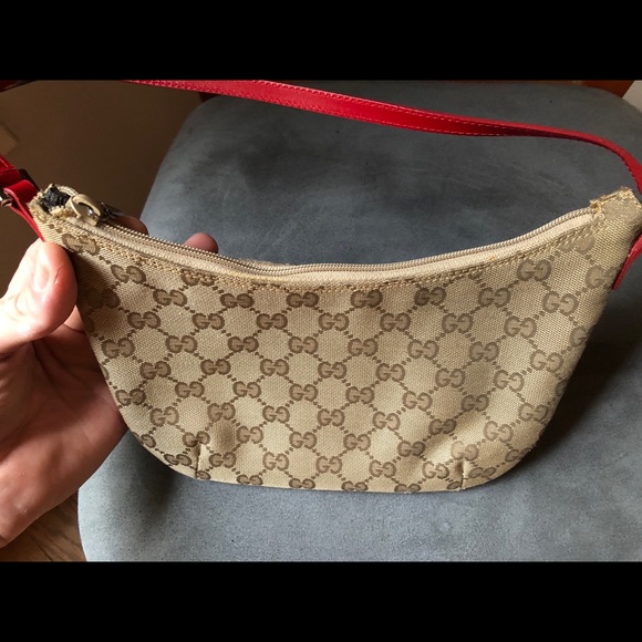 Gucci purse - Picture 1 of 3